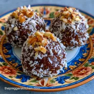 Date Recipe for Pregnancy with Almonds: Energy Bites