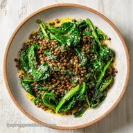 Vegetarian Pregnancy Dinner Recipe with Spinach and Lentils