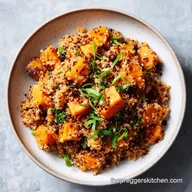 Sweet Potato Quinoa Bowl for Lunch